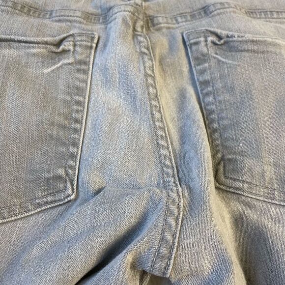 7 For All Mankind Gray Embellished Skinny Jean - Women’s 32 - Picture 9 of 9